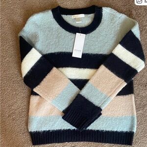 NWT Beautiful Design History Pastel Striped Sweater